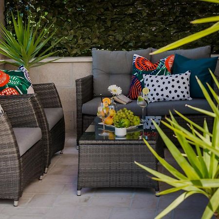 Niko'S Charming Apartment With Free Parking Ragusa Esterno foto