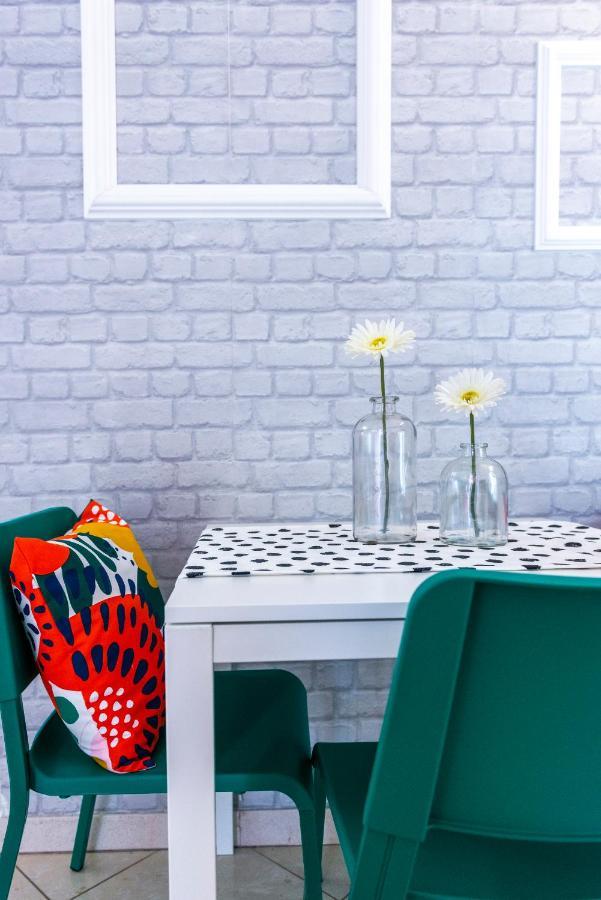 Niko'S Charming Apartment With Free Parking Ragusa Esterno foto