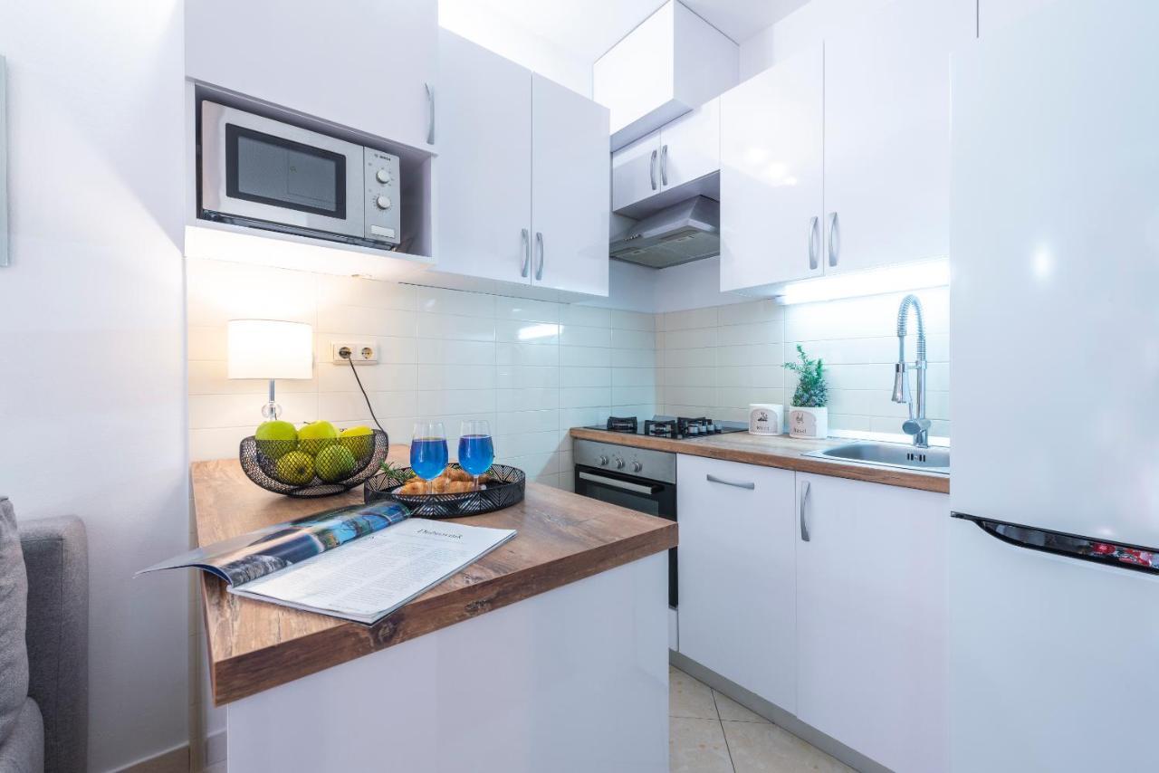 Niko'S Charming Apartment With Free Parking Ragusa Esterno foto