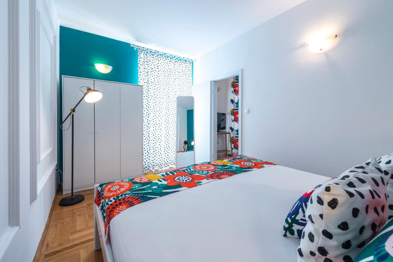 Niko'S Charming Apartment With Free Parking Ragusa Esterno foto