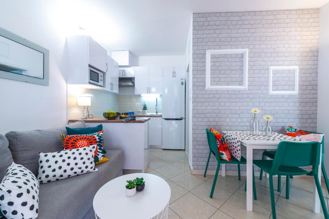 Niko'S Charming Apartment With Free Parking Ragusa Esterno foto