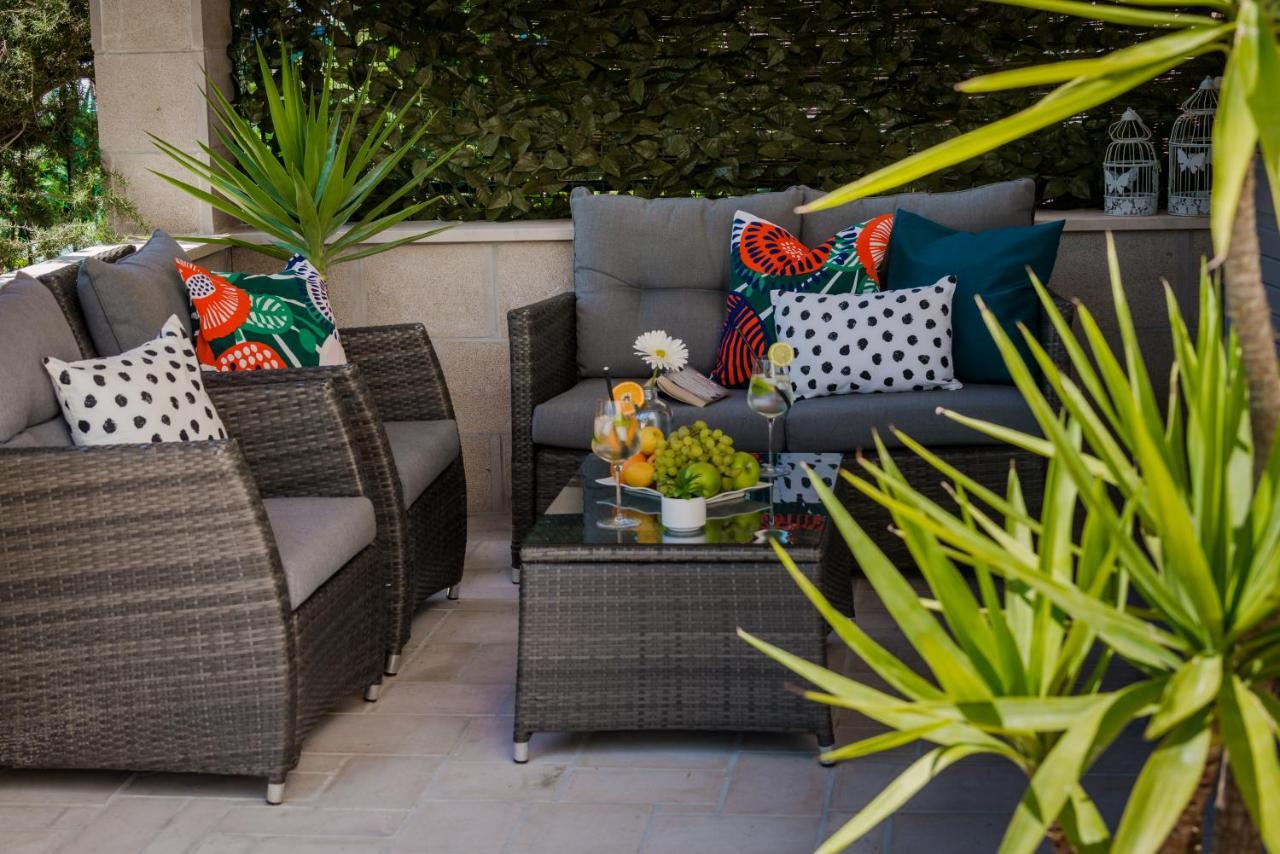 Niko'S Charming Apartment With Free Parking Ragusa Esterno foto