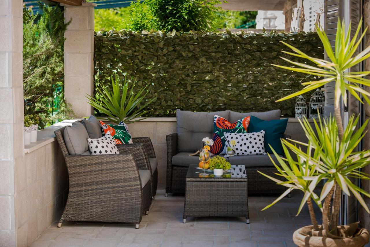Niko'S Charming Apartment With Free Parking Ragusa Esterno foto