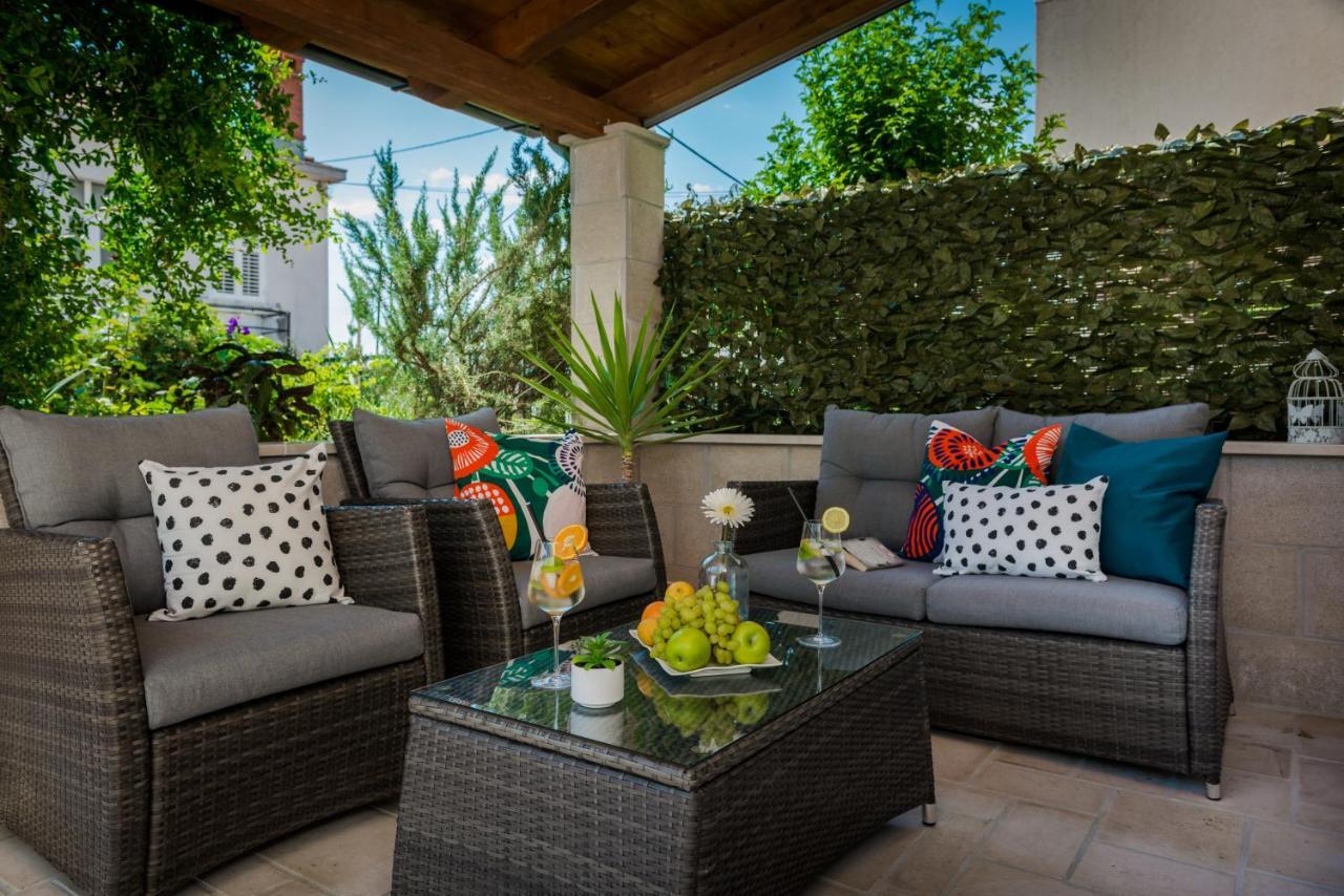 Niko'S Charming Apartment With Free Parking Ragusa Esterno foto