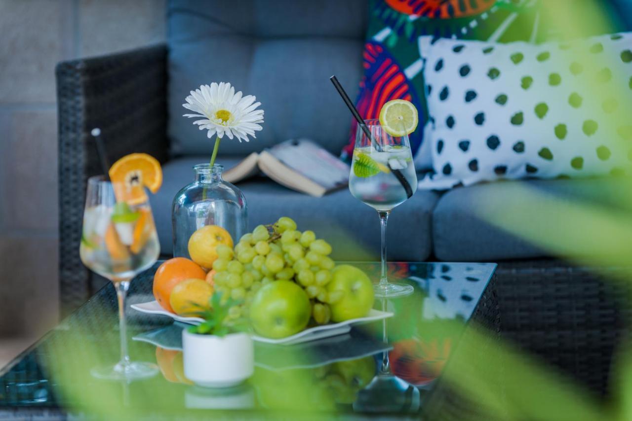 Niko'S Charming Apartment With Free Parking Ragusa Esterno foto